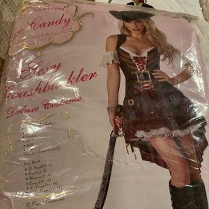 Women’s pirate costume, worn once, size XXL 14-16